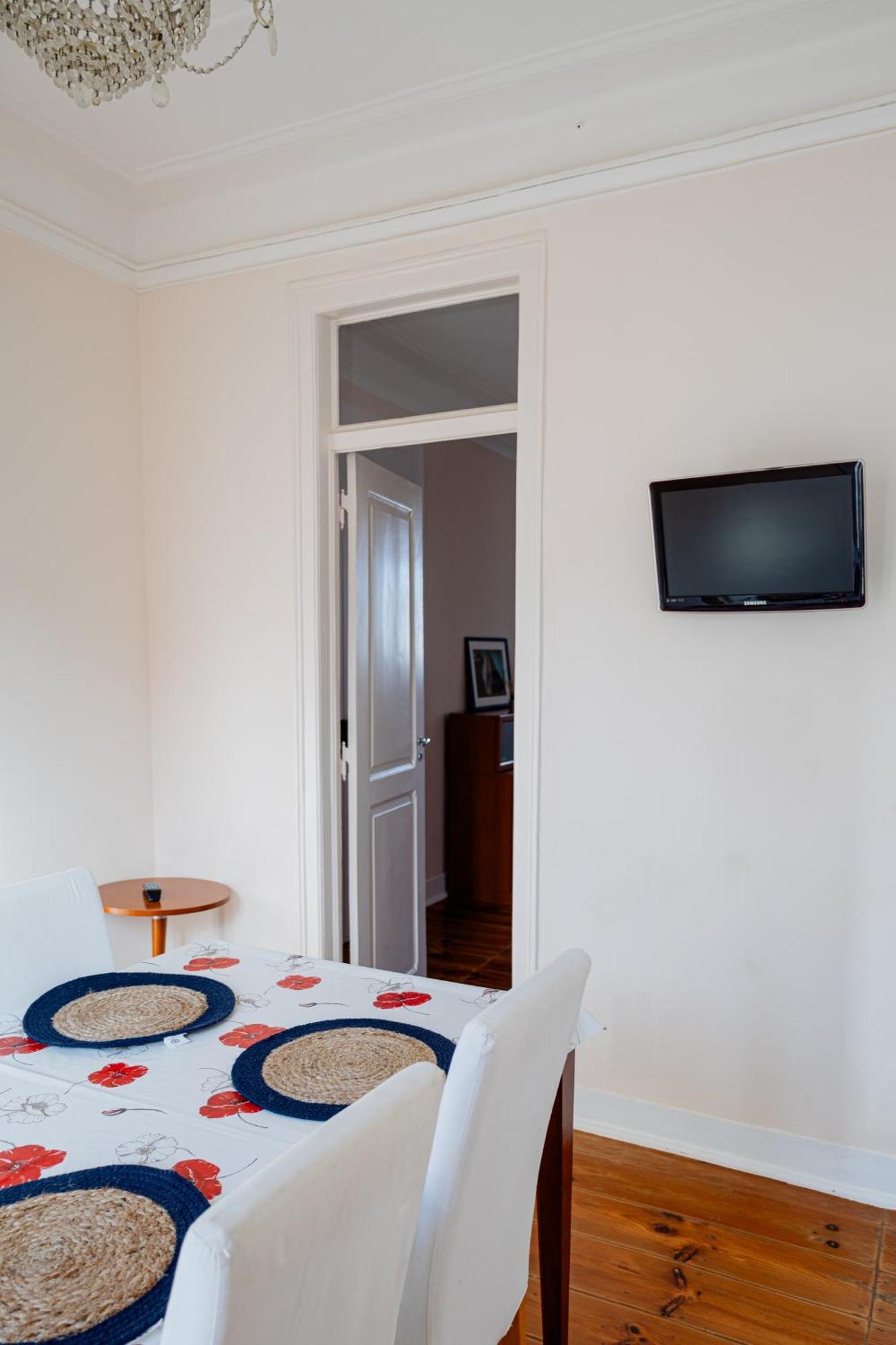 Angels Homes-N27, 3ºfloor - Bairro Tipico, Centro Lisboa מראה חיצוני תמונה